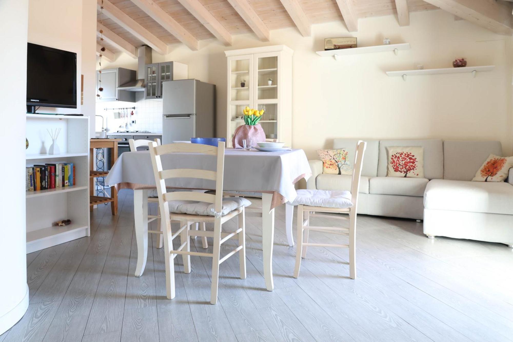 Appartamento Casa Monia Lonato Esterno foto